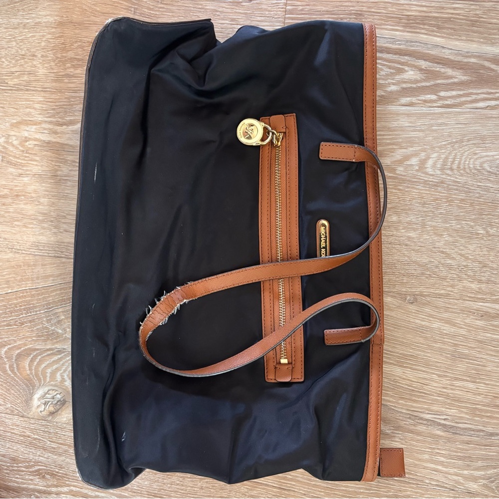 Michael Kors Kempton Tote